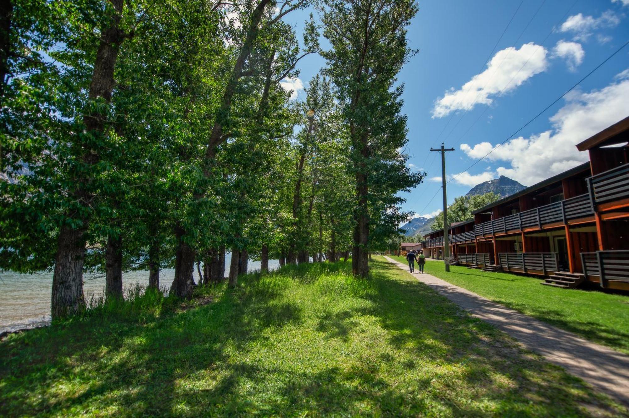 Bayshore Inn & Spa Waterton Park Kültér fotó